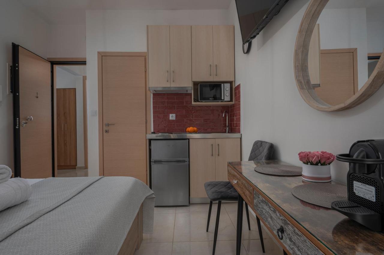 Mamo Thessaloniki Studios Экстерьер фото